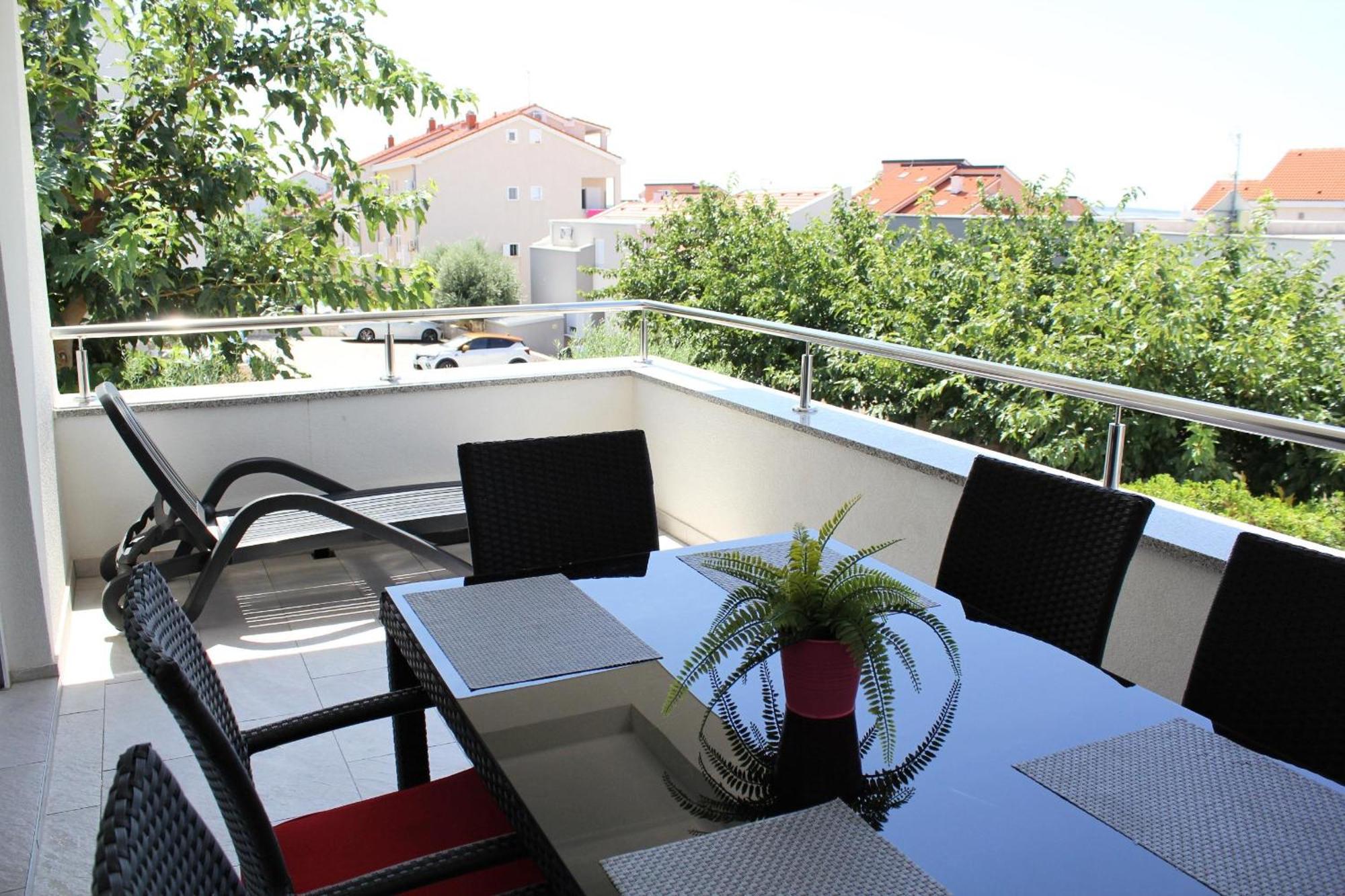 Villa Lumada Pool Apartments Novalja Exteriör bild